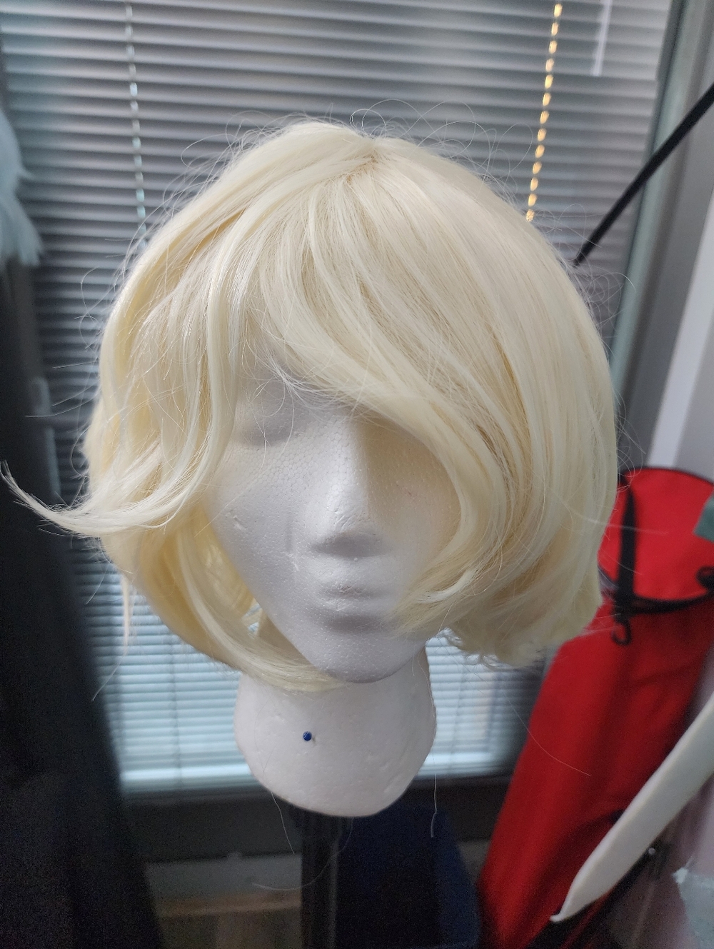 Short Blonde Wig